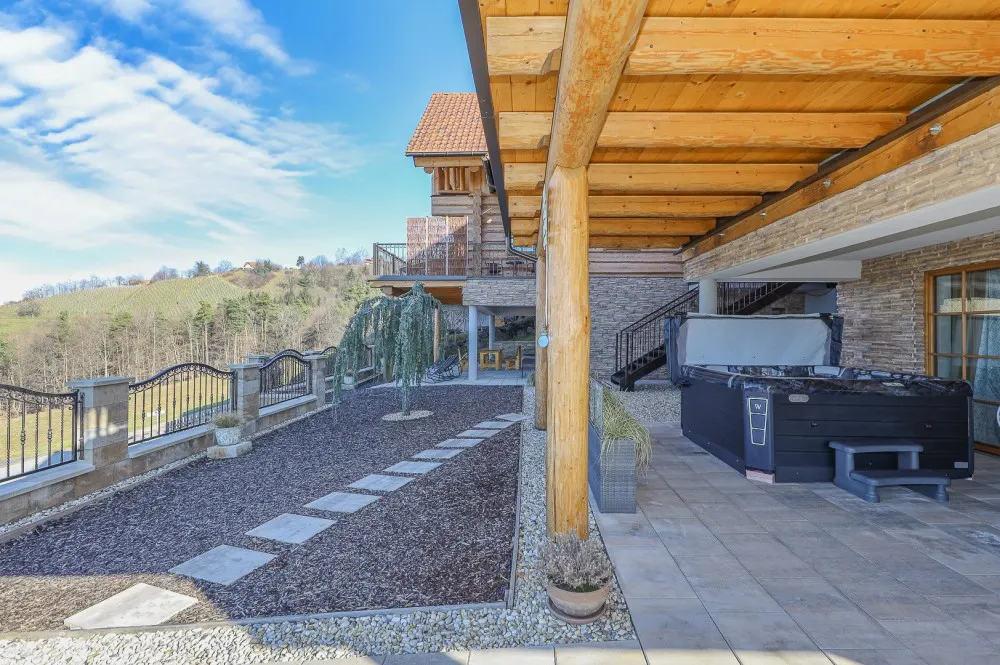 KITZIMMO-Exklusive Chalet-Blockhäuser kaufen - Immobilien Graz Steiermark.