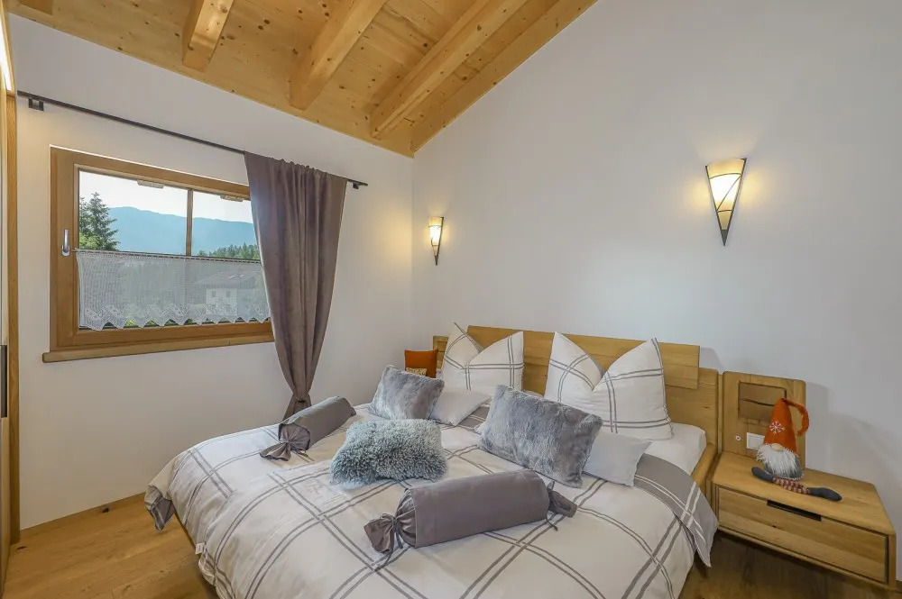 KITZIMMO-Zwei Luxuschalets mit Panoramablick in Top-Ruhelage kaufen - Immobilien Steinberg Tirol.