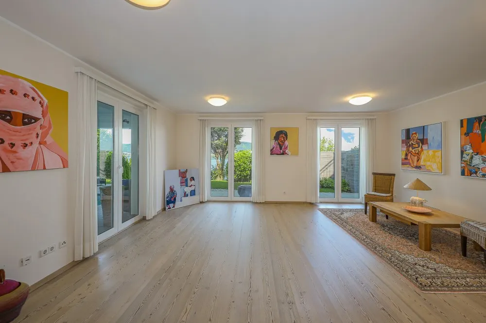 KITZIMMO-Exklusive Villa mit Pool am Traunsee kaufen - Immobilien Gmunden.