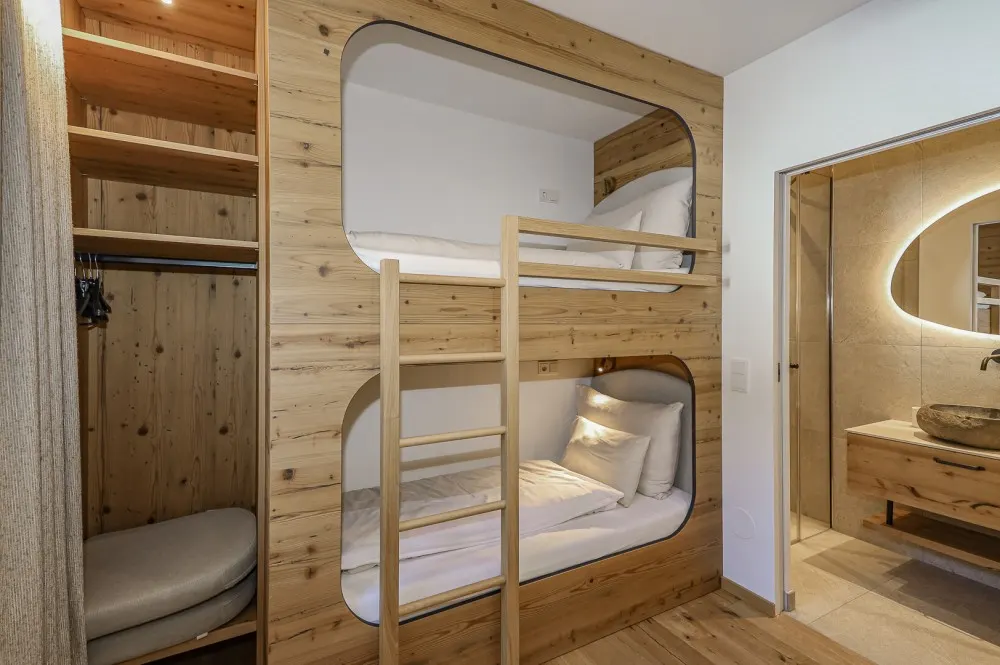 KITZIMMO-Luxus-Apartmenthaus in einzigartiger Top-Sonnenlage kaufen - Immobilien Hollersbach.