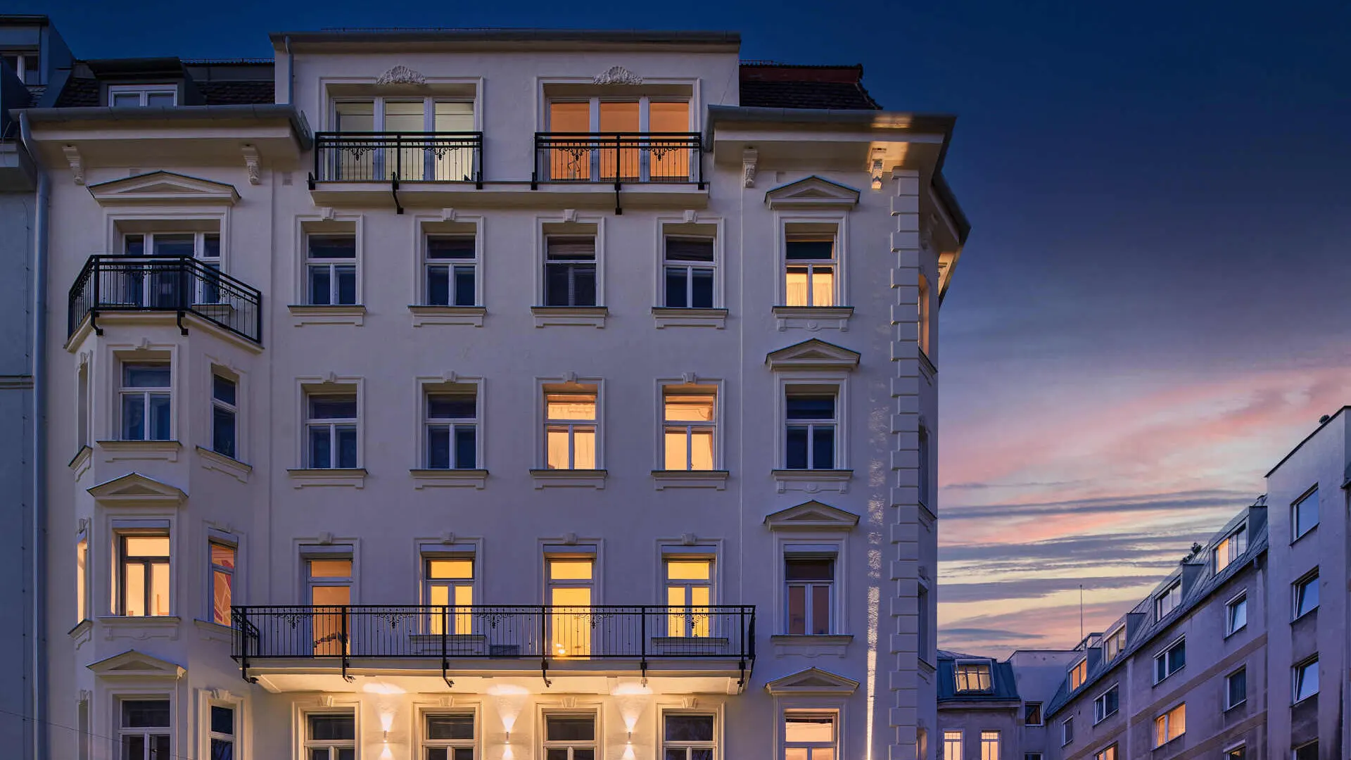 KITZIMMO-Exklusives Dachgeschoss-Apartment kaufen - Immobilien Wien.