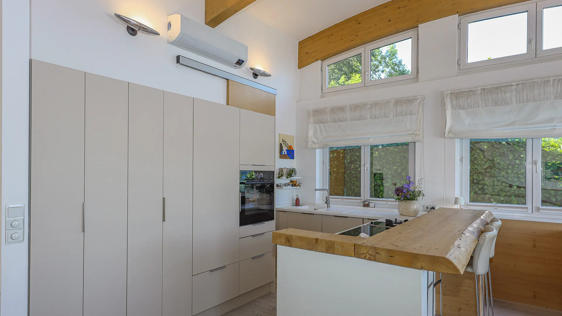KITZIMMO-Exklusive Villa mit Pool am Traunsee kaufen - Immobilien Gmunden.