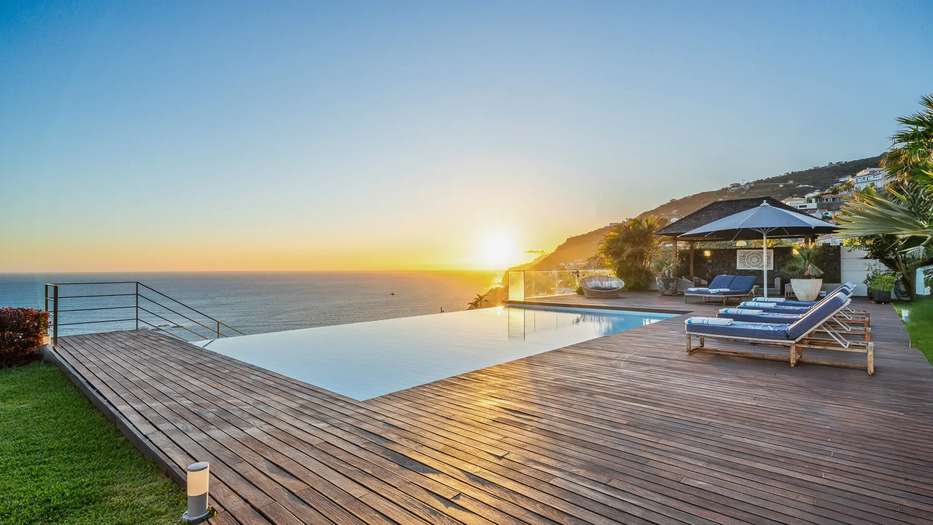 KITZIMMO-Luxusvilla in Madeira kaufen - KITZIMMO Immobilienmakler Kitzbühel.