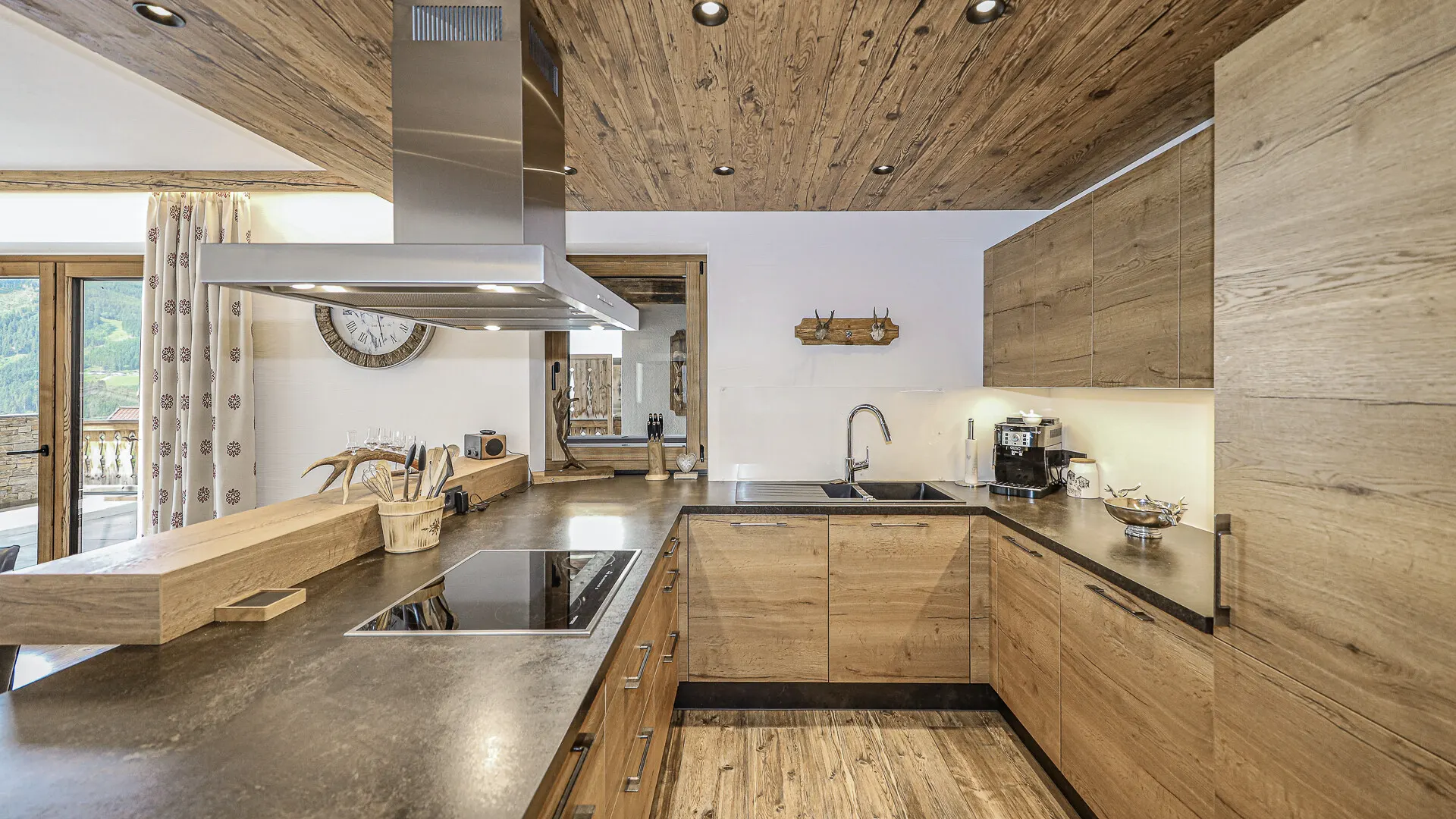 KITZIMMO-Exklusives Nationalpark Chalet in sonniger Ruhelage - Immobilien Neukirchen.